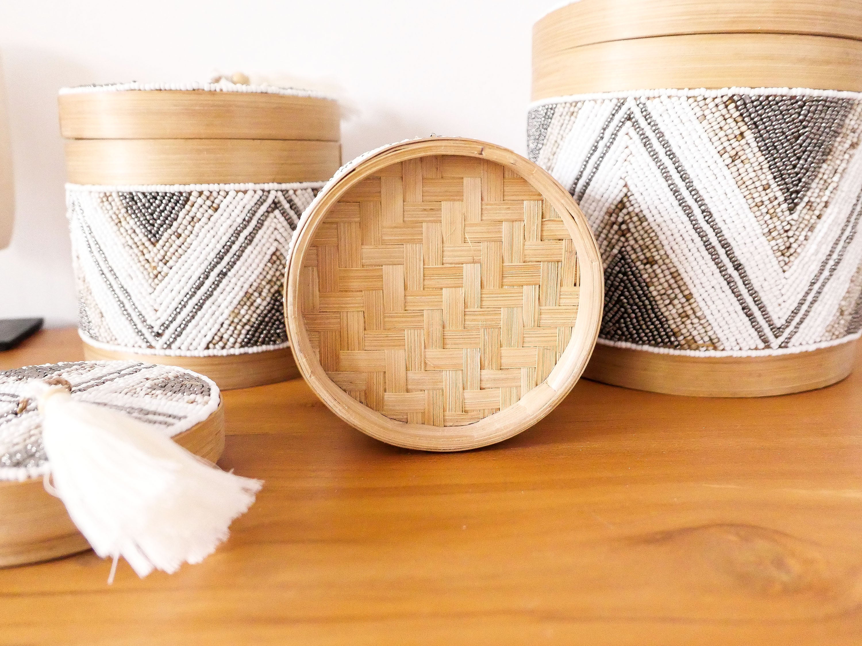 Decorative beaded box set 010