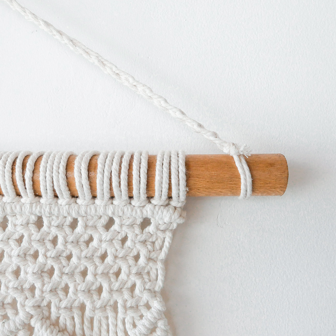 Large raffia and macrame wall decor