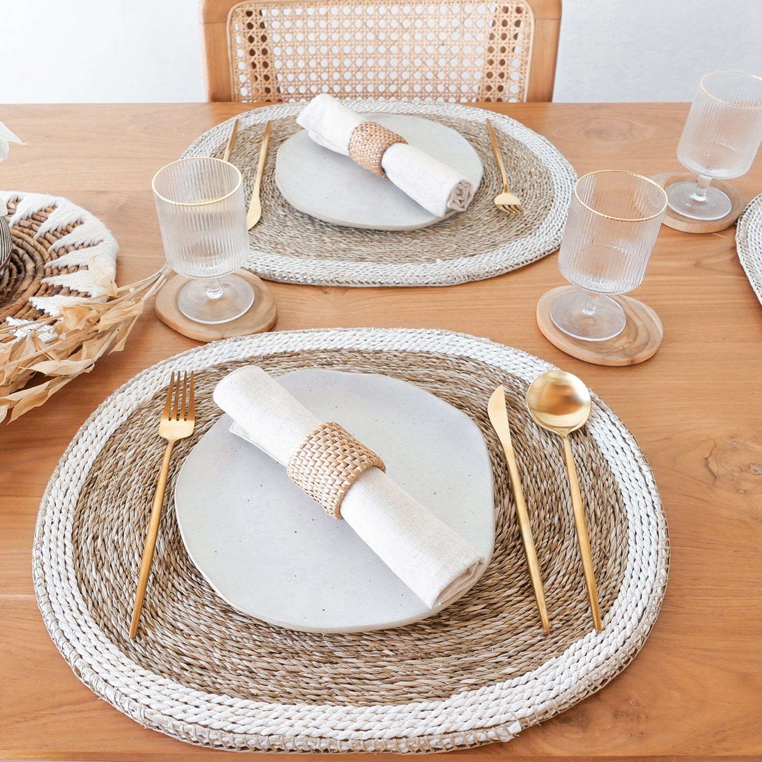 Seagrass Placemat set - Oval