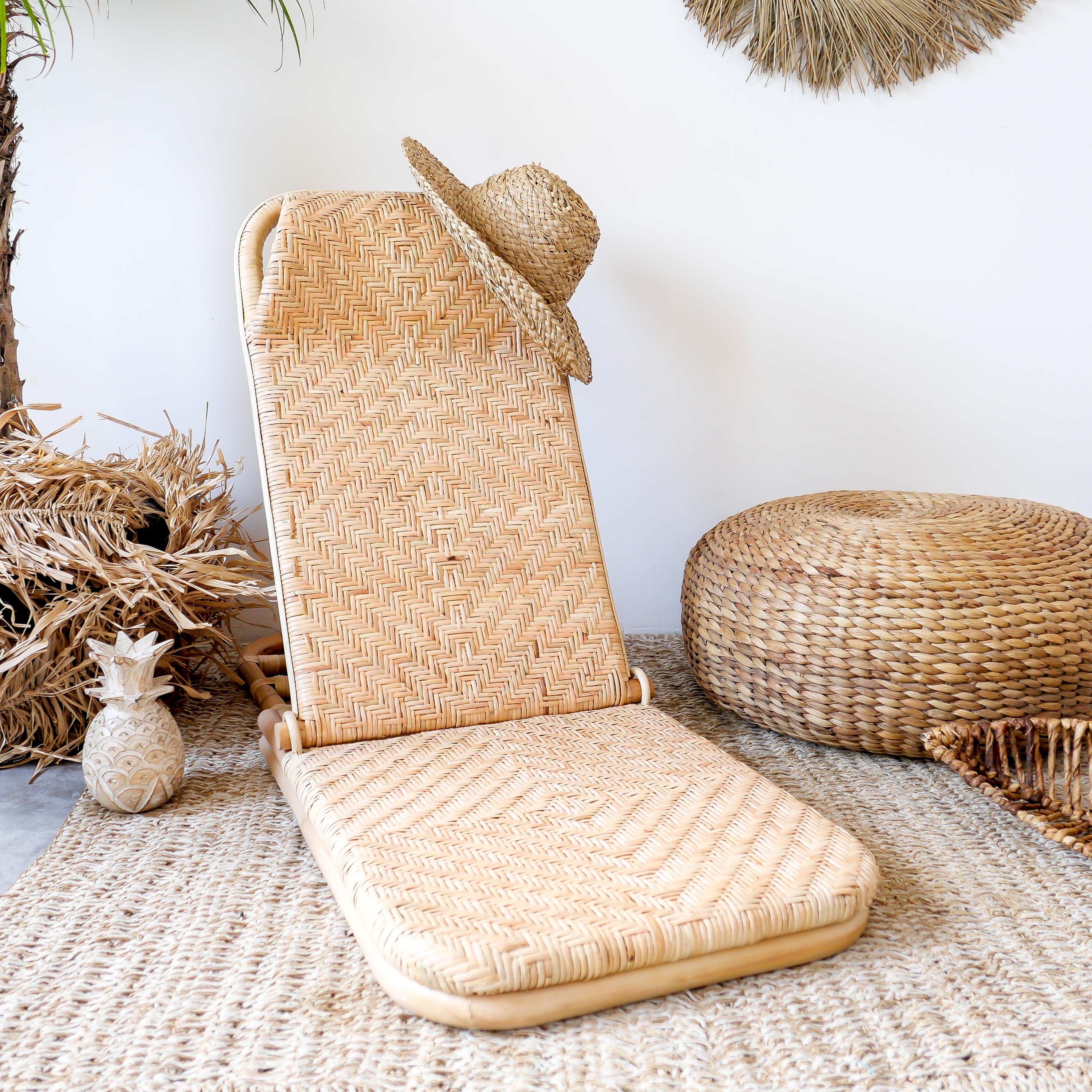 Rattan Foldable Chair 002