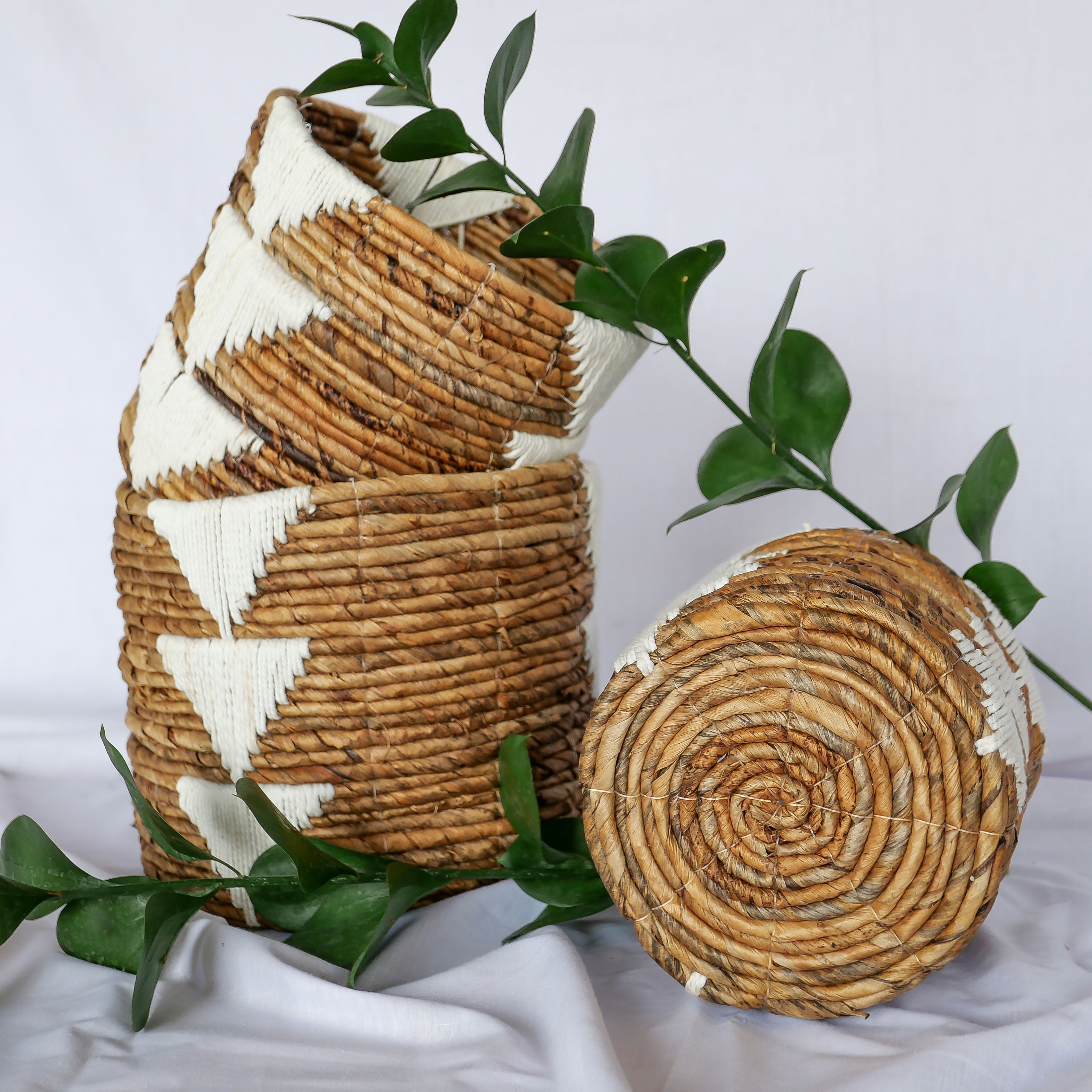 Banana Bark And White Macrame Basket Set -  Macrame Basket Set | Joglo Living