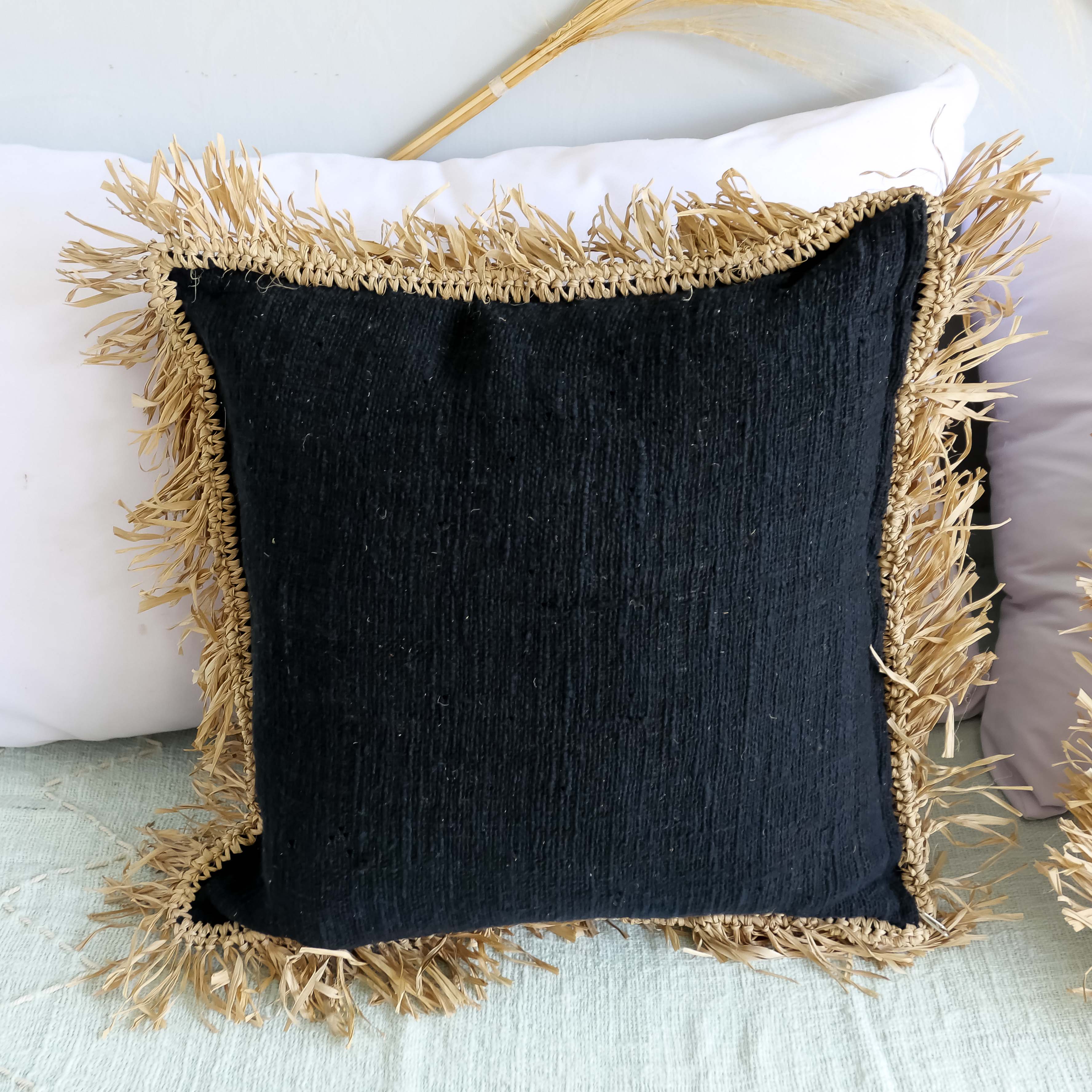 Konde black - organic cotton and raffia pillow cover - Joglo Living