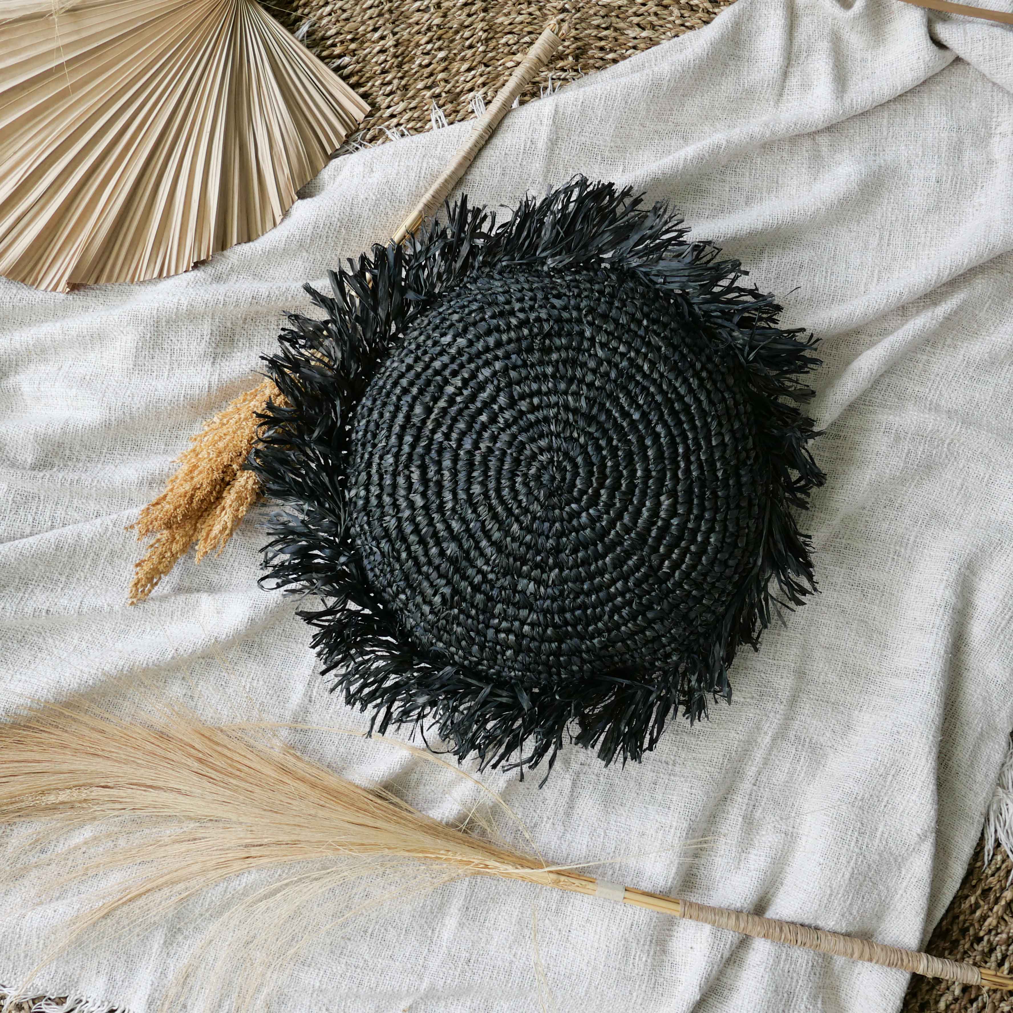 Sunda - Black round raffia pillow cover with fringe - Joglo Living