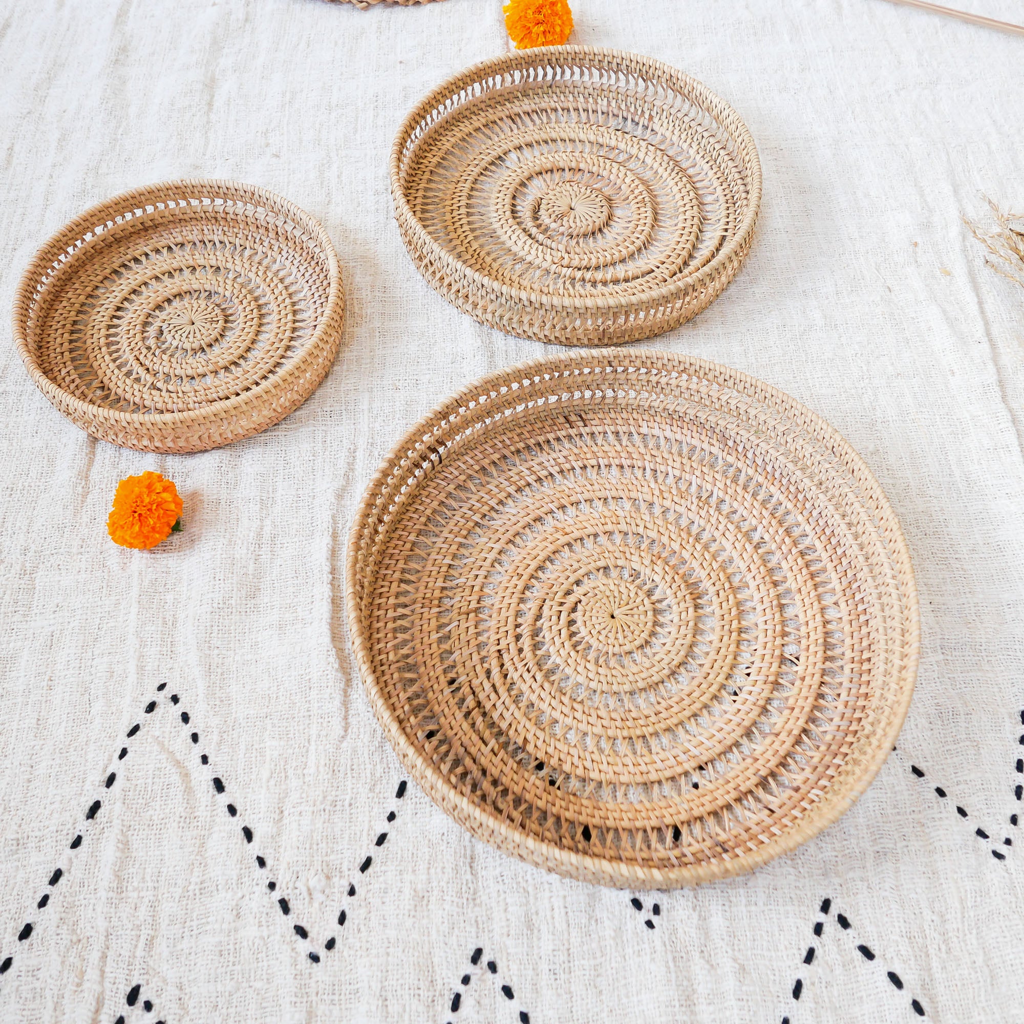 Rattan round tray set - Joglo Living