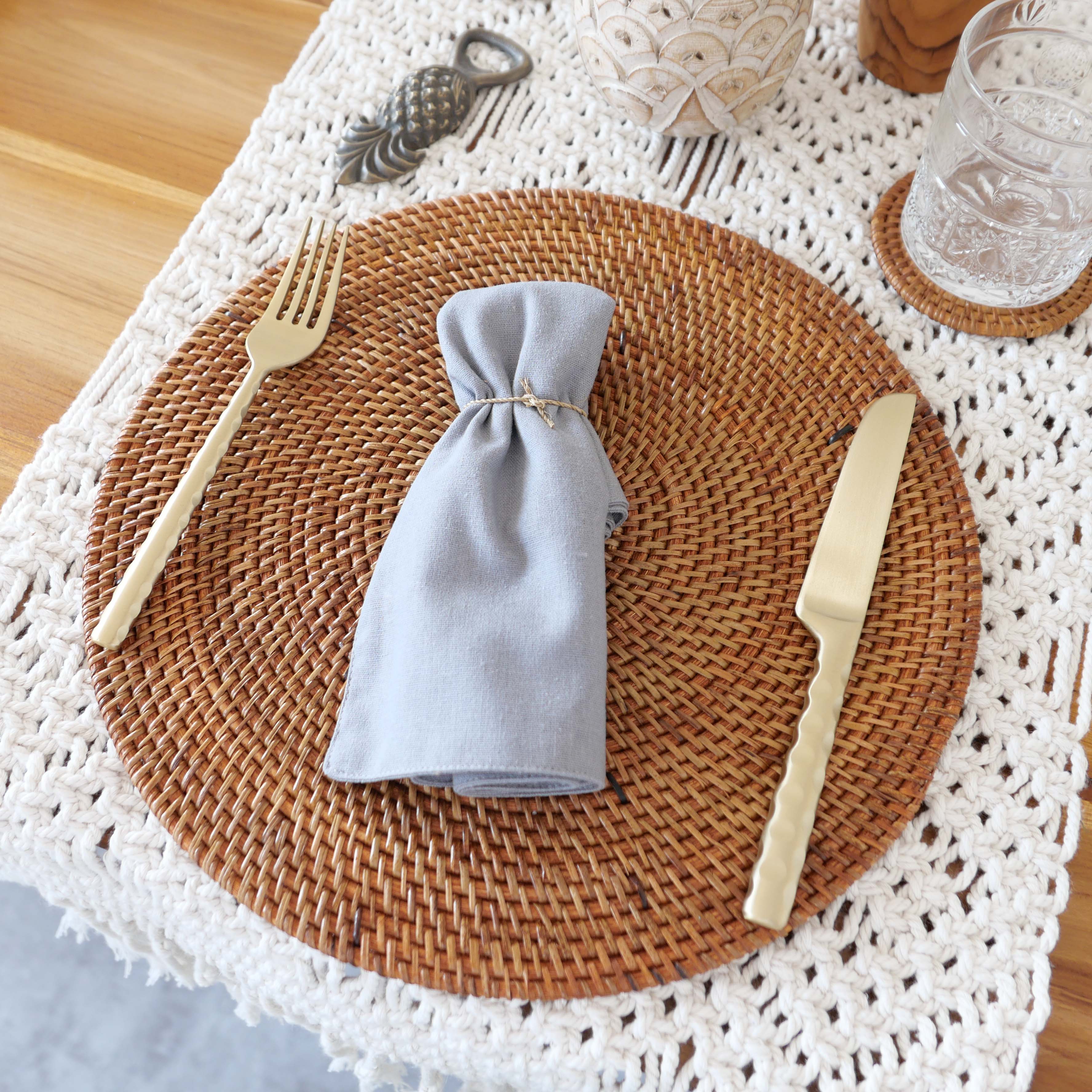 Rattan round placemats