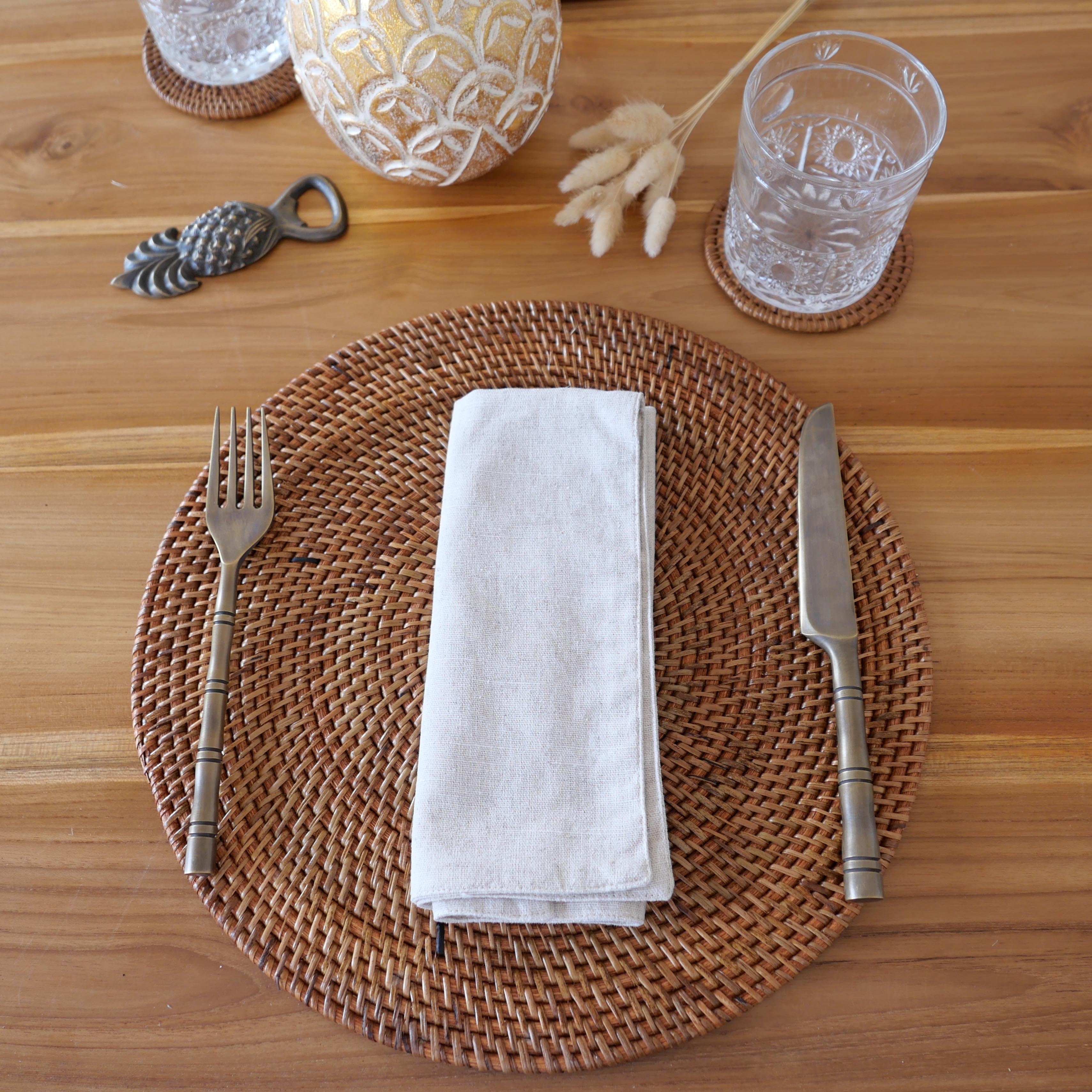 Rattan round placemats