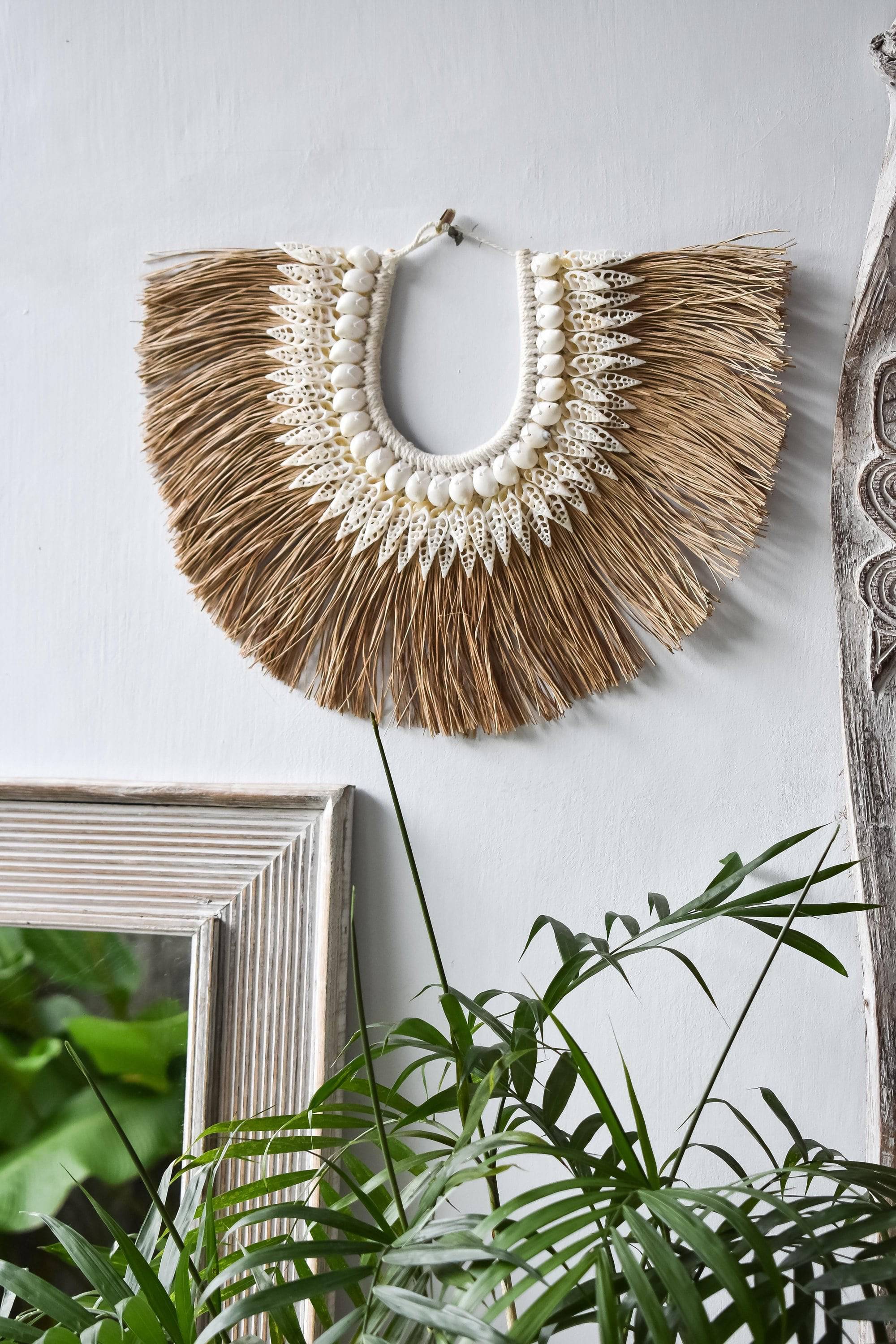 Seagrass shell necklace - Joglo Living