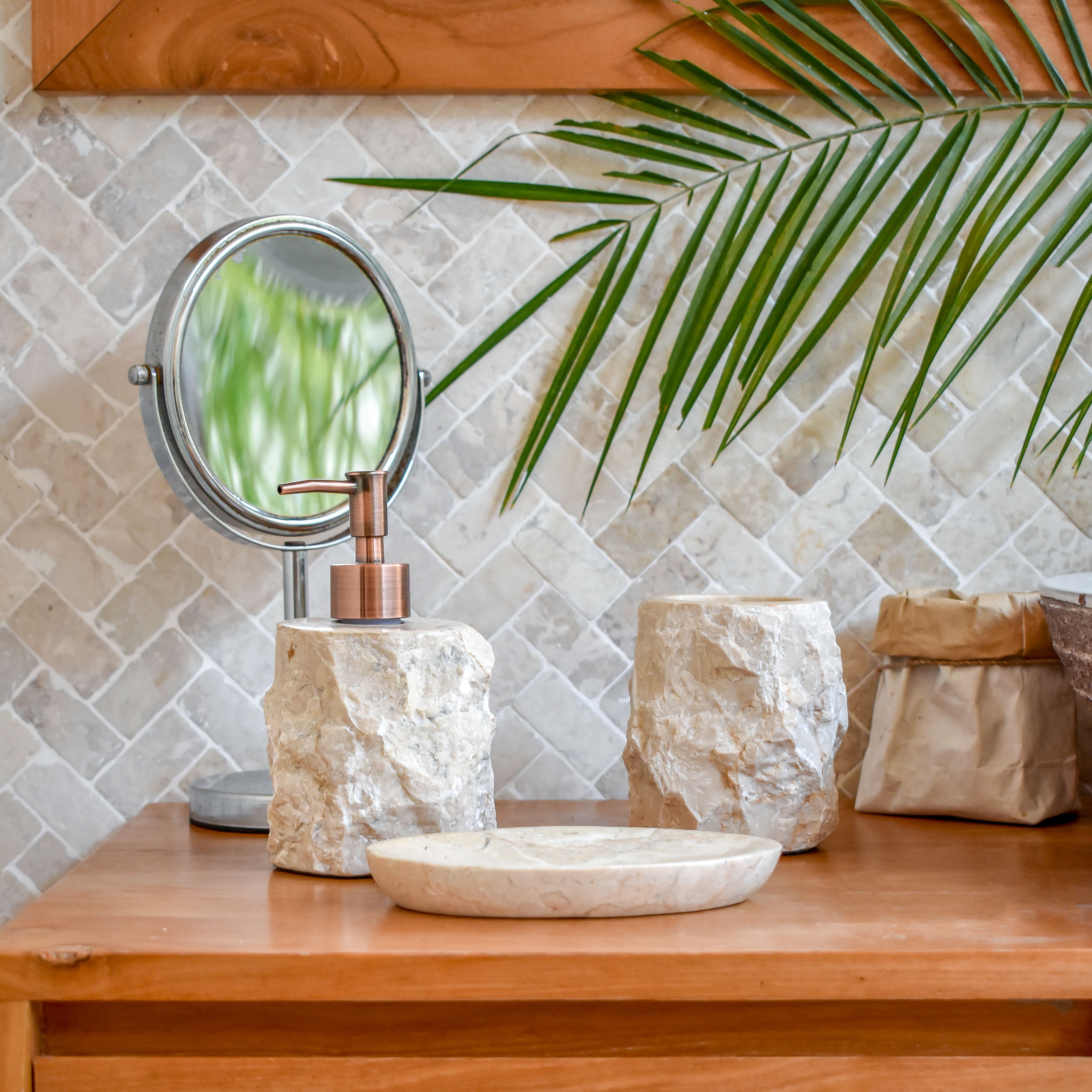 Marble bathroom accessories set