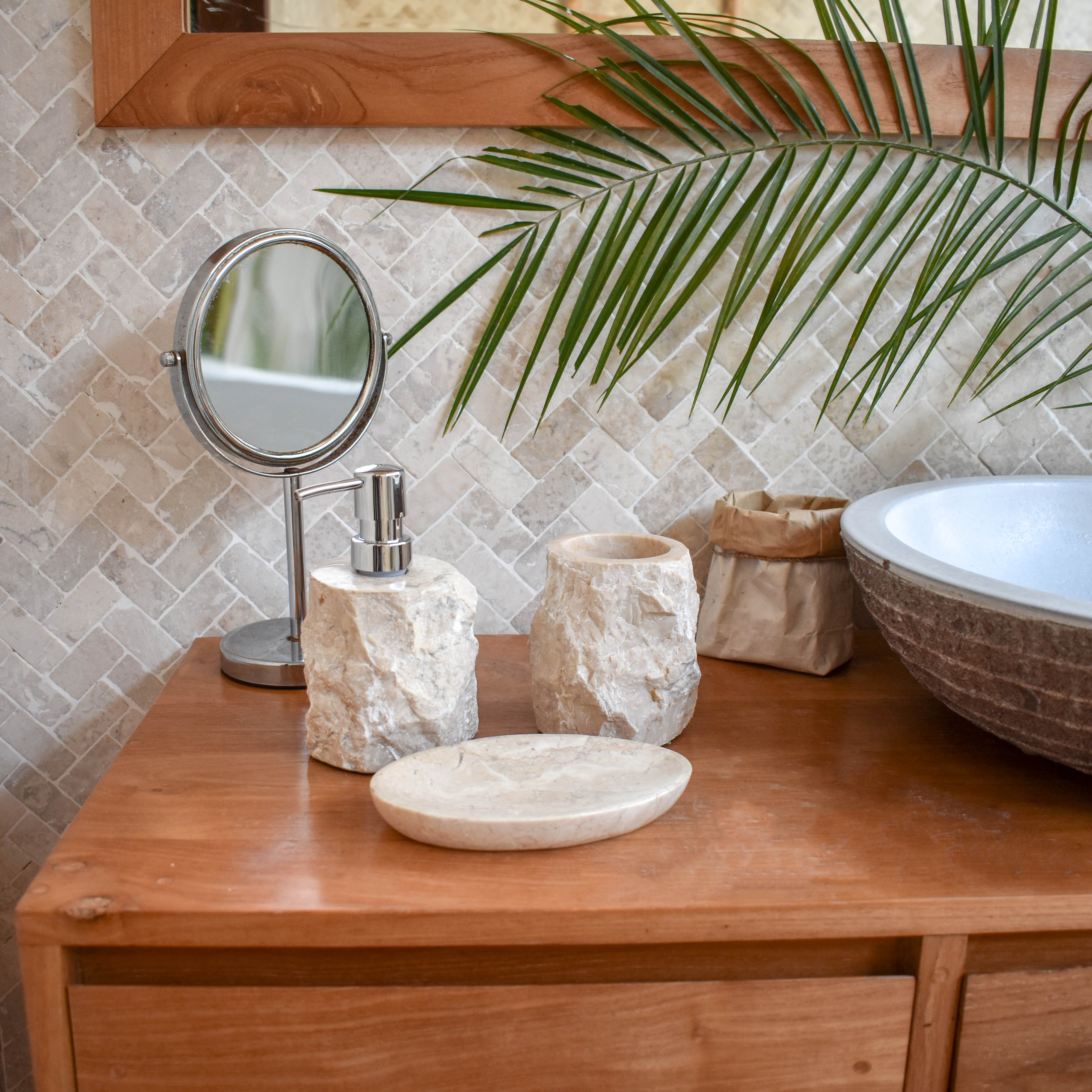 Marble bathroom accessories set