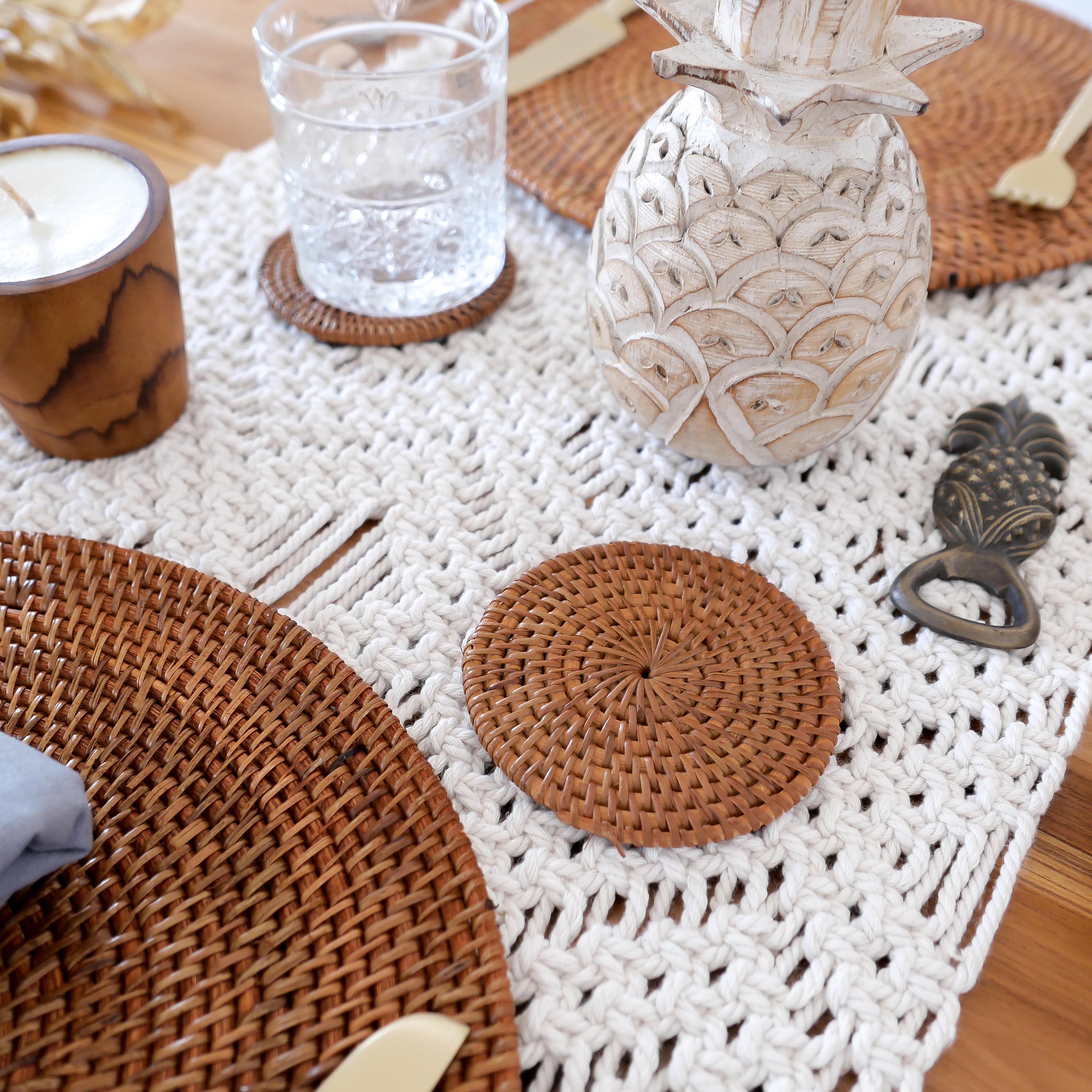 Rattan round placemats