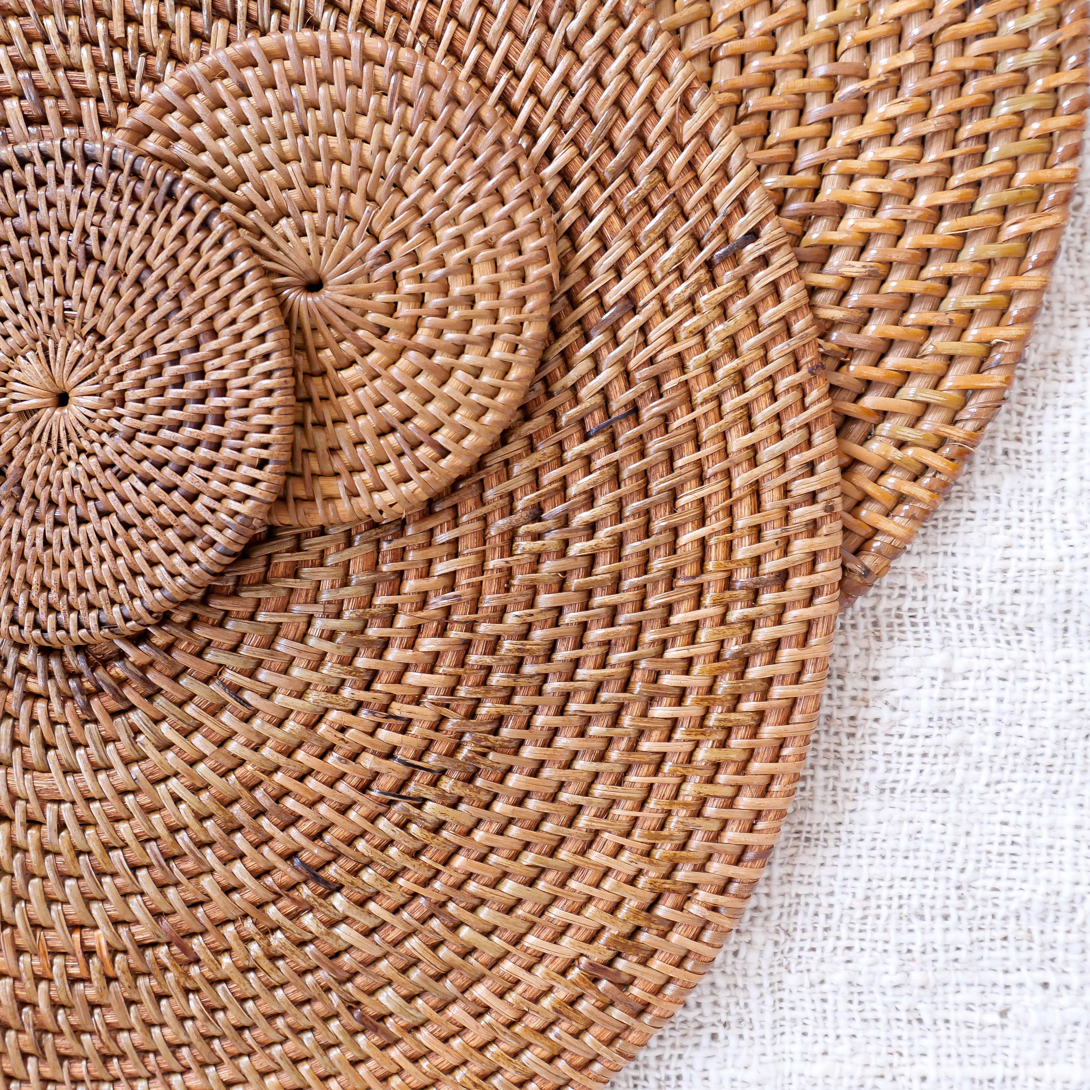 Rattan round placemats