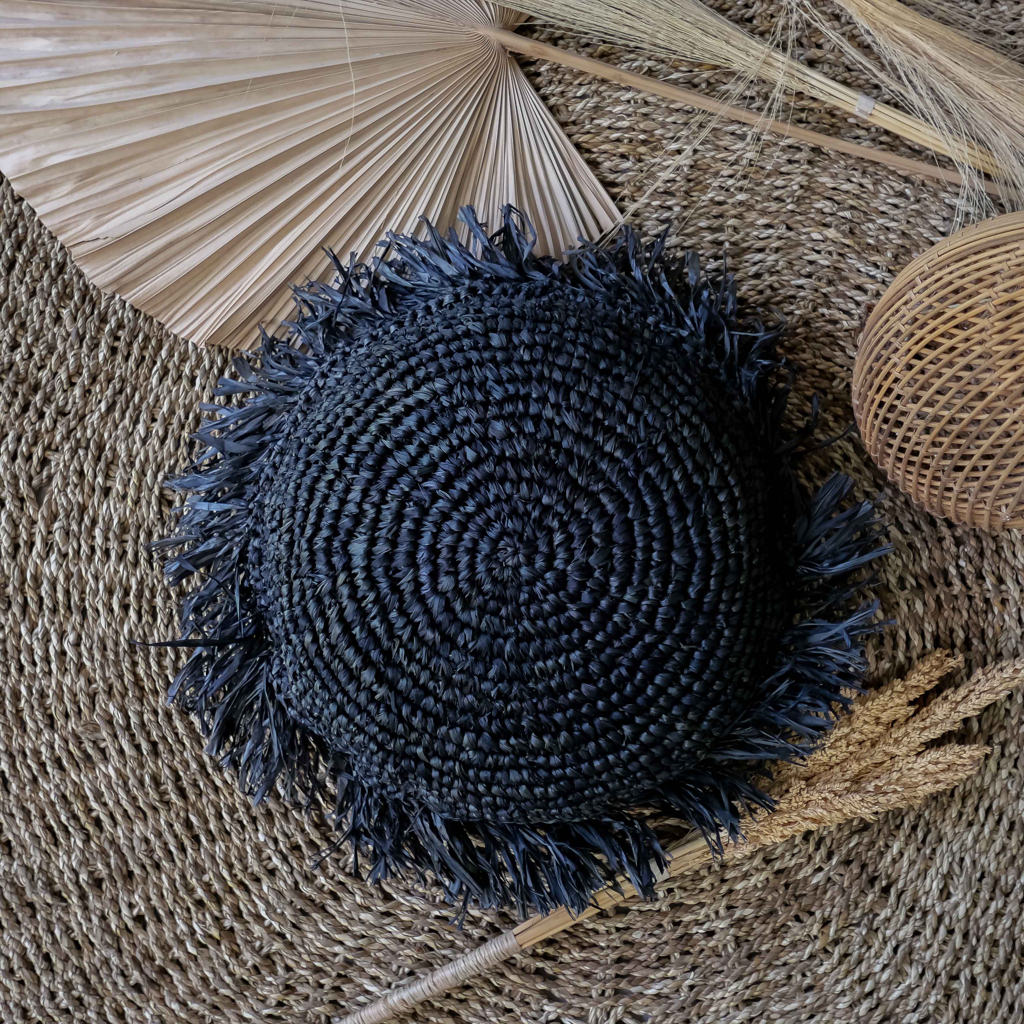 Sunda - Black round raffia pillow cover with fringe - Joglo Living