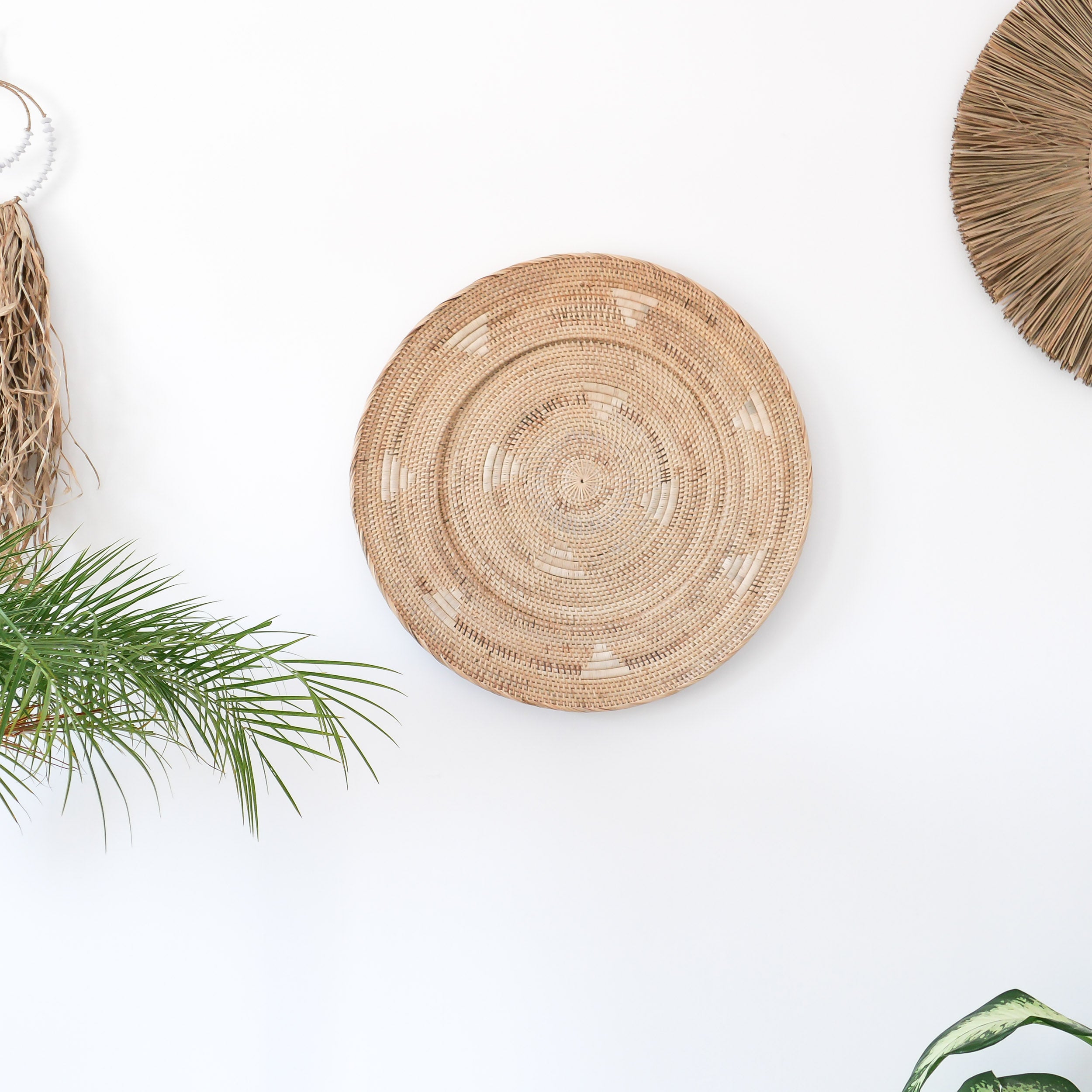 Decorative wall decor plate - Joglo Living