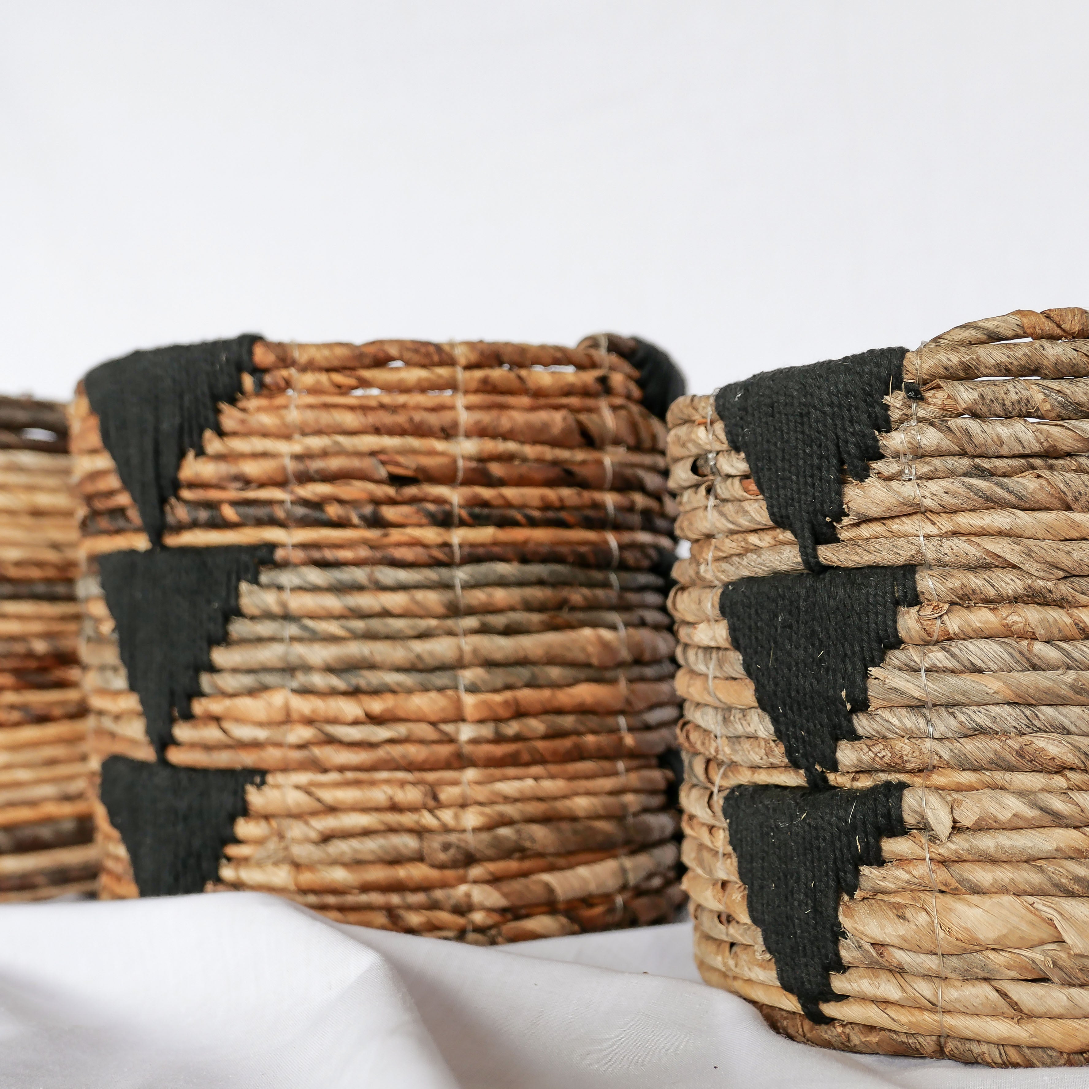 Banana Bark And Black Macrame Basket Set - Basket Set | Joglo Livingv