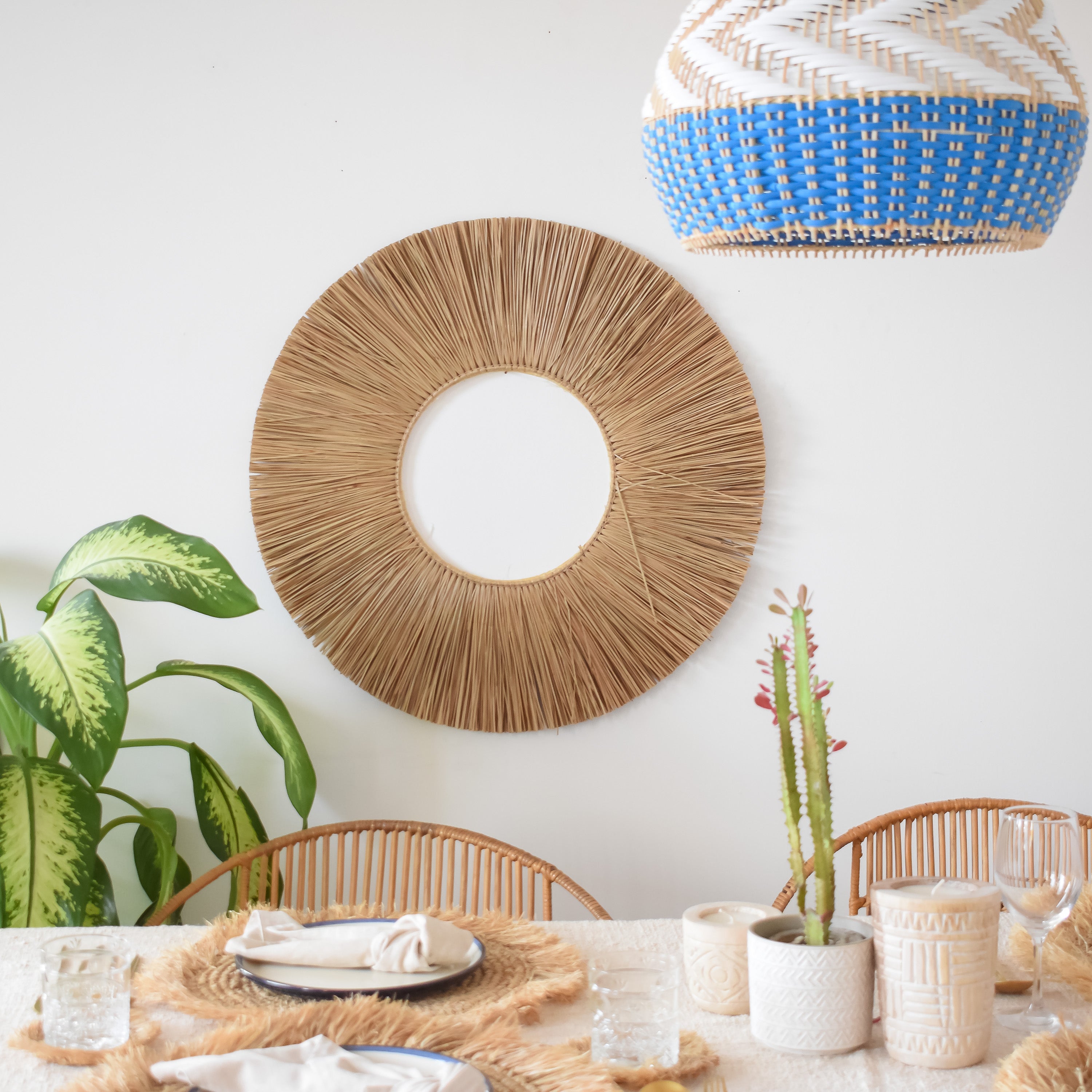 Seagrass round wall decor
