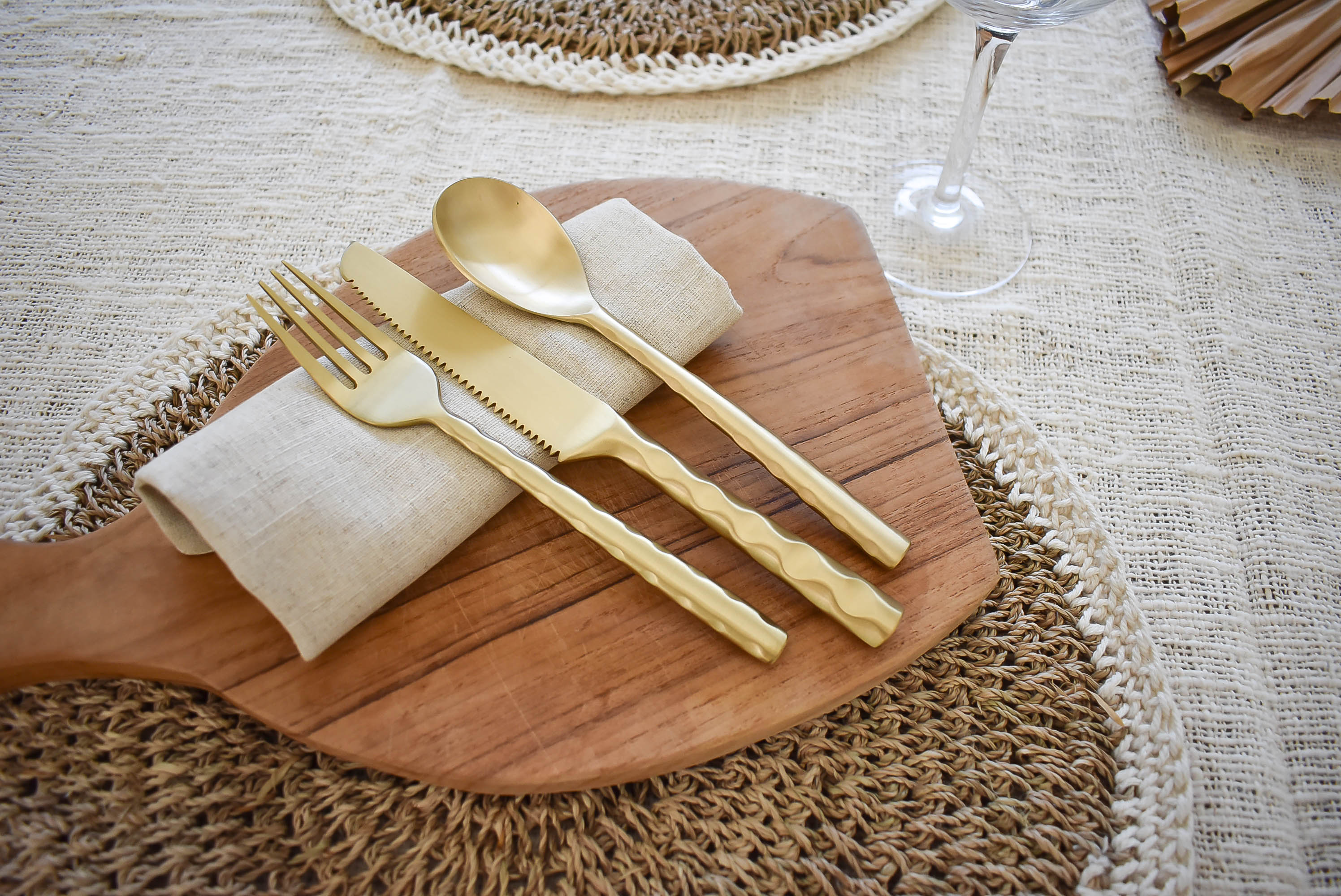Brass cutlery set 002 - matte gold