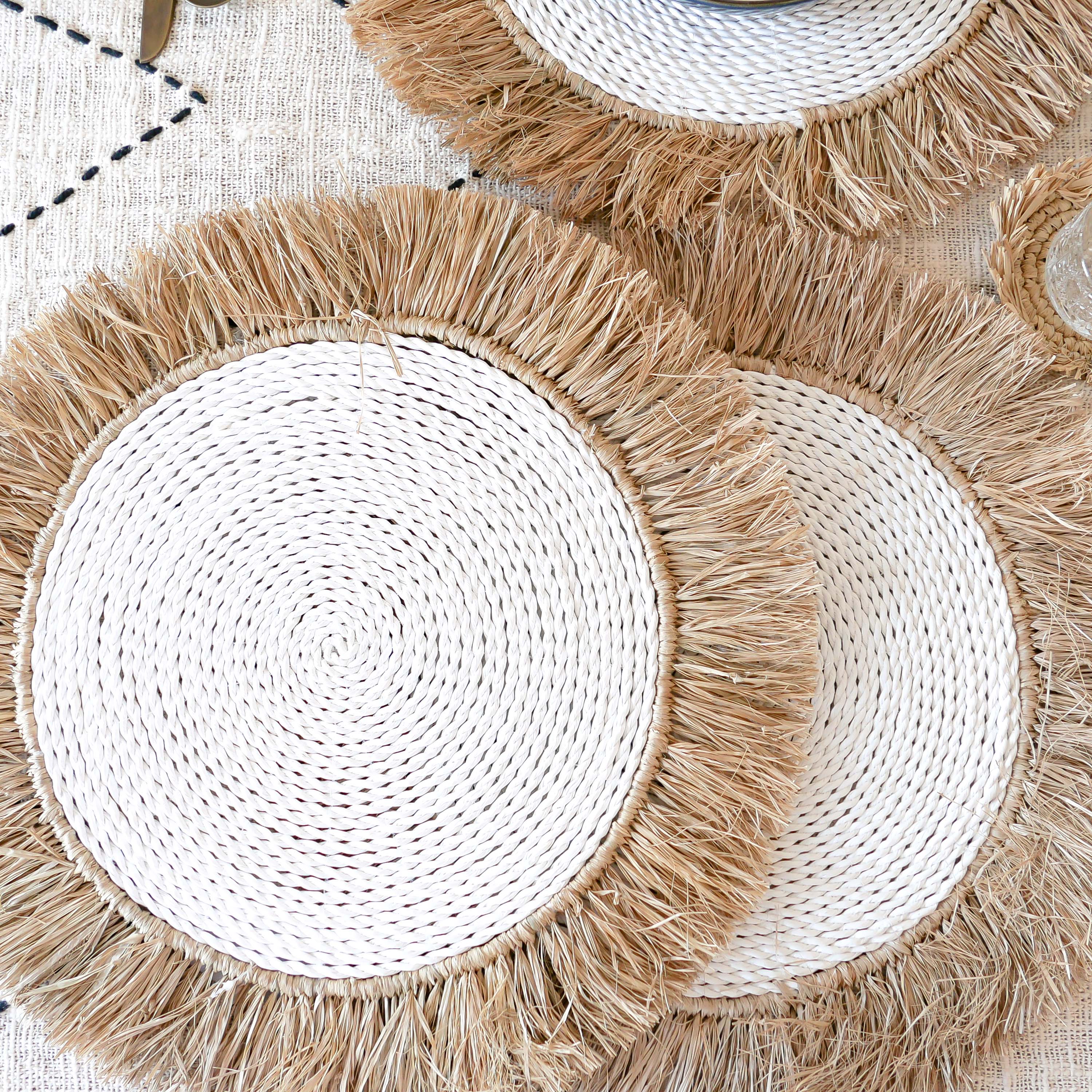 Raffia fringed placemat 002 - white