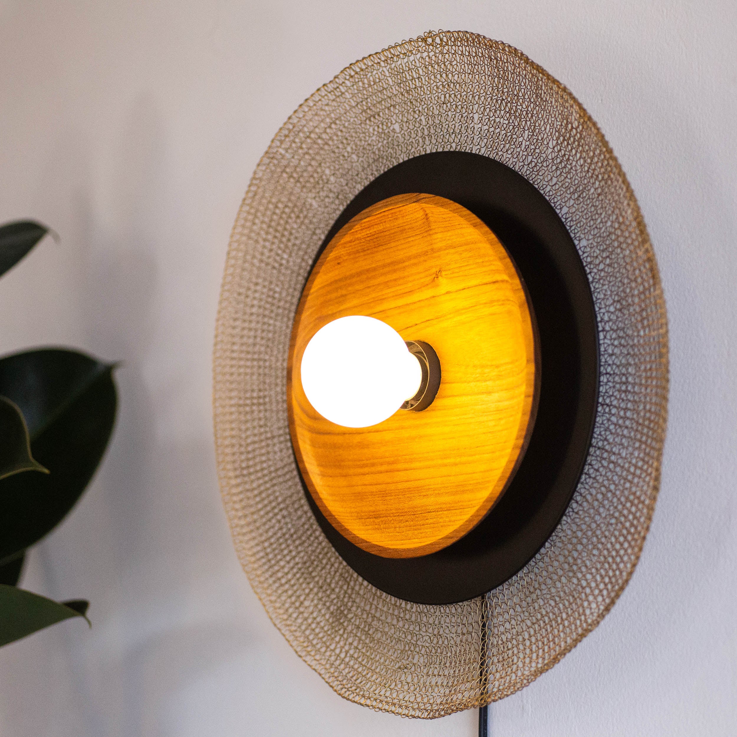 Aluna Sconce Lamp - Gold
