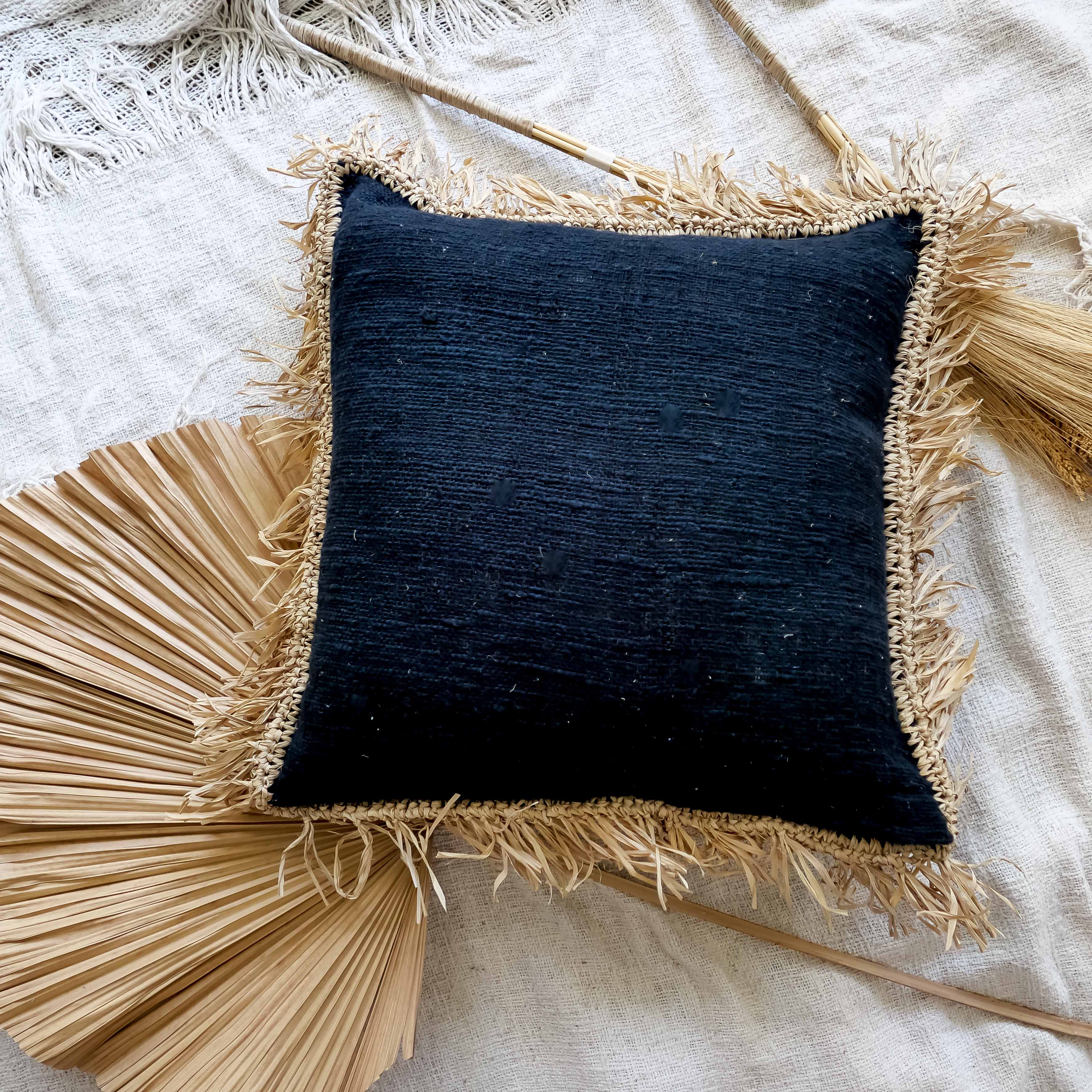 Konde black - organic cotton and raffia pillow cover - Joglo Living